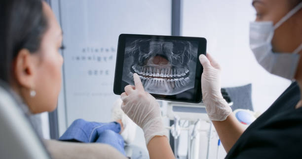 Licensed Tooth Extraction service in Center Line, MI - Smile Center Dentistry